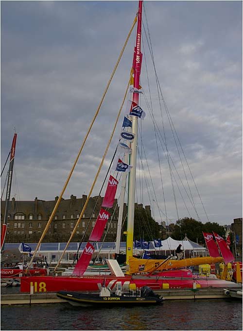vmmatriauxmonocoque60piedsskipperjeanlecam2.jpg